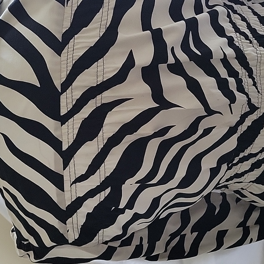 Jacket - Picture 4 of 11